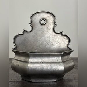 Decorative Italian Pewter Holy Water Font / Stoup – PELTRO 95% – Wall Mount